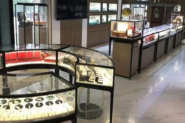 新兴区奢侈品回收